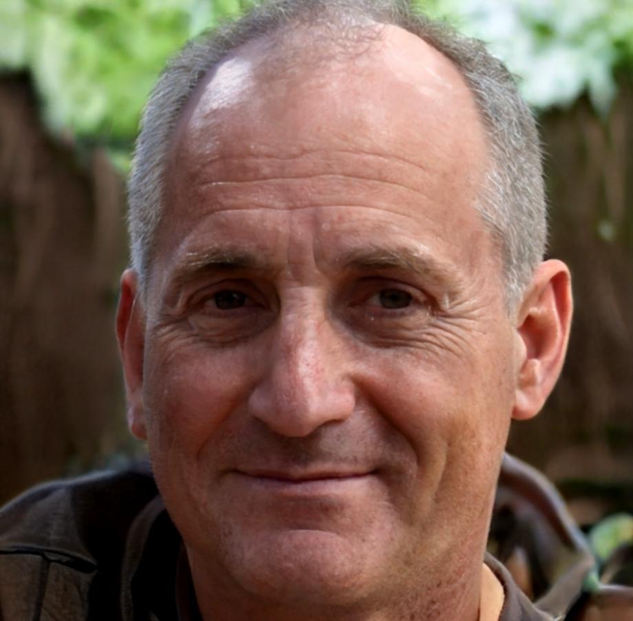 Dmitri Kowalski, Senior Budget Analyst