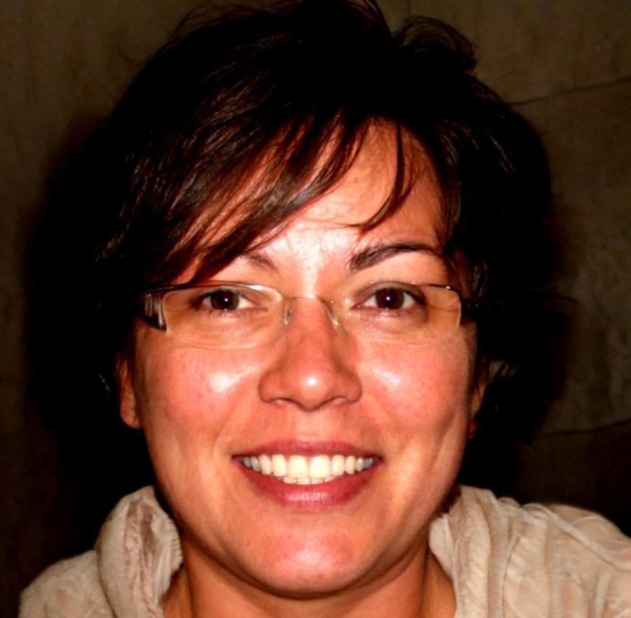 Professional headshot of Petra Kowalski